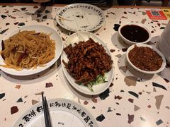 京酱肉丝-姥姥家春饼店(惠新东街店)