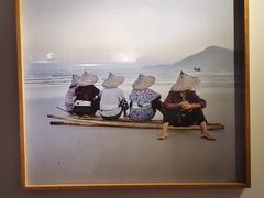 -巴浪鱼咖啡馆 Local Fish