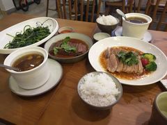 -e公馆鹅肉饭店·潮汕卤鹅(西平店)