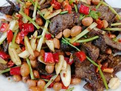 辣椒炒羊肝-交通巷小吃一条街