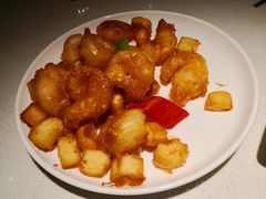 菠萝咕咾虾球-南枝记·港式打边炉(新北万达店)