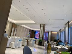 -泓历皇朝酒店(东亭店)