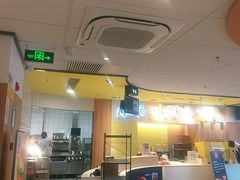 大堂-麦当劳(玉桥中路店)