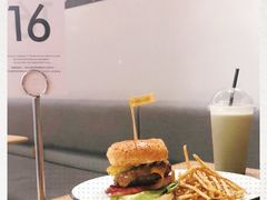 -HELLO 27 意面·沙拉·帕尼尼