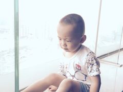 -荣誉国际酒店-云顶旋转餐厅