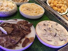 -爱有声毛肚串串火锅自助(龙之梦大都汇店)