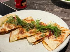 -LESCEDARS  Bistro香柏树(外滩店)