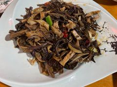 -小厨子私房菜·云南美食店