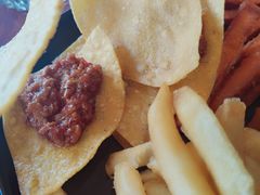 美式玉米饼配牛肉酱-魏斯理汉堡(西安沣东吾悦店)