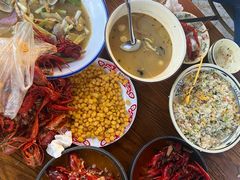 -去吃小龙虾·江湖菜·烧烤(南滨路店)