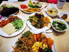 -梦航彩虹之约自助餐厅(华府天地店)