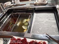 -犇牛记·鲜牛肉火锅