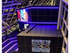 -摇滚乐名人堂博物馆