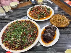 -江湖黑大兔(杨家坪店)