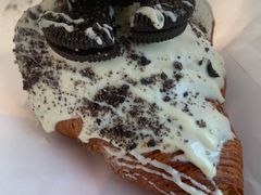 奥利奥羊角包-OUR Bakery(三里屯太古里店)