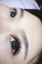 -Yolee雅妮容颜定制美睫·美甲