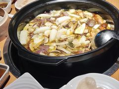 -一朵菌·野生菌探索家火锅(南亚店)