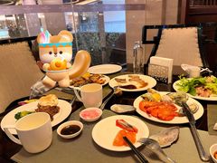 -西安皇冠假日酒店·朱雀咖啡厅