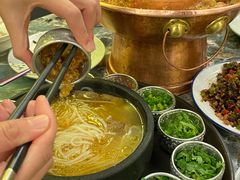 -浩海火燒雲傣家菜(芮欧百货店)