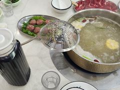 -牛百道·鲜活牛肉馆(天一店)
