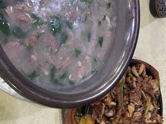 -标记美食新鲜猪杂(兴南大道店)