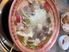 -阿婆情腊排骨火锅(金虹路店)