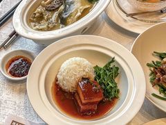 -景月阁空中食府(希尔顿酒店)