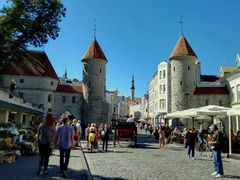 android_upload_pic-塔林历史中心