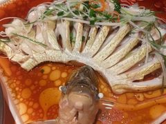 -莲餐厅·湖北菜·潜江小龙虾店(愚园路店)