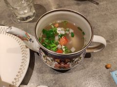 -耶里夏丽·丝路国际新疆菜·清真食品(徐汇南丹东路臻选店)