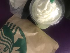 -星巴克(香港国际机场44号闸店)