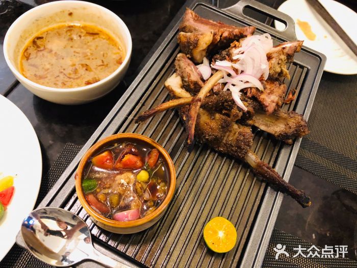 THE PAWON·8碗(古北SOHO店)8碗烤羊排图片