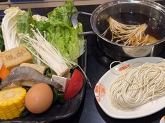 -呷哺呷哺(世贸.工三店)