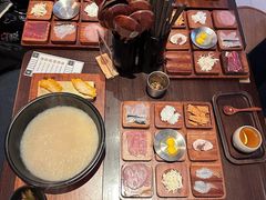 -银米·云南传统过桥米线(双廊黑金冠店)