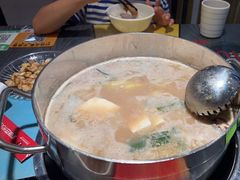 -四季喧黔味豆米火锅(万达广场店)