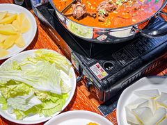 卡式炉双拼锅-满堂春特色餐馆