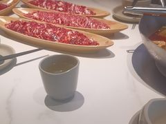 -左庭右院鲜牛肉火锅(金山万达店)