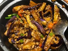 -牛头鱼庄·地道广西菜(西明店)