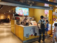 -麦当劳(中山公园龙之梦店)