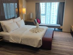 -青岛富力艾美酒店