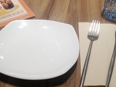-必胜客(滨江店)