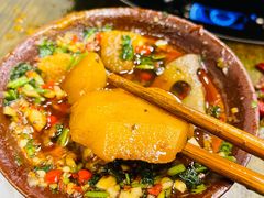 -黄潇洒老火锅(九眼桥宏济巷店)