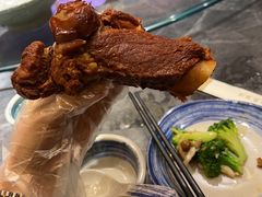-95号酱骨·一块豆腐(展春园西路店)