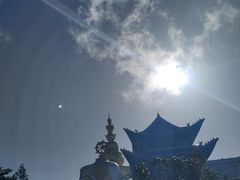-峨眉山报国寺