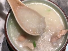 -稻鲜记潮汕砂锅粥