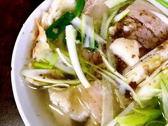 -金卯白肉罩火烧