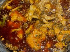 -肖肖酸萝卜鱼火锅(总店)