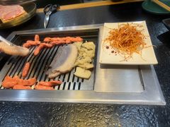 -臻牛烤肉