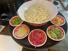 炸酱面-大海碗·京菜炸酱面(雍和宫店)