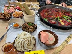 -正贰捌经重庆老火锅(建设路店)